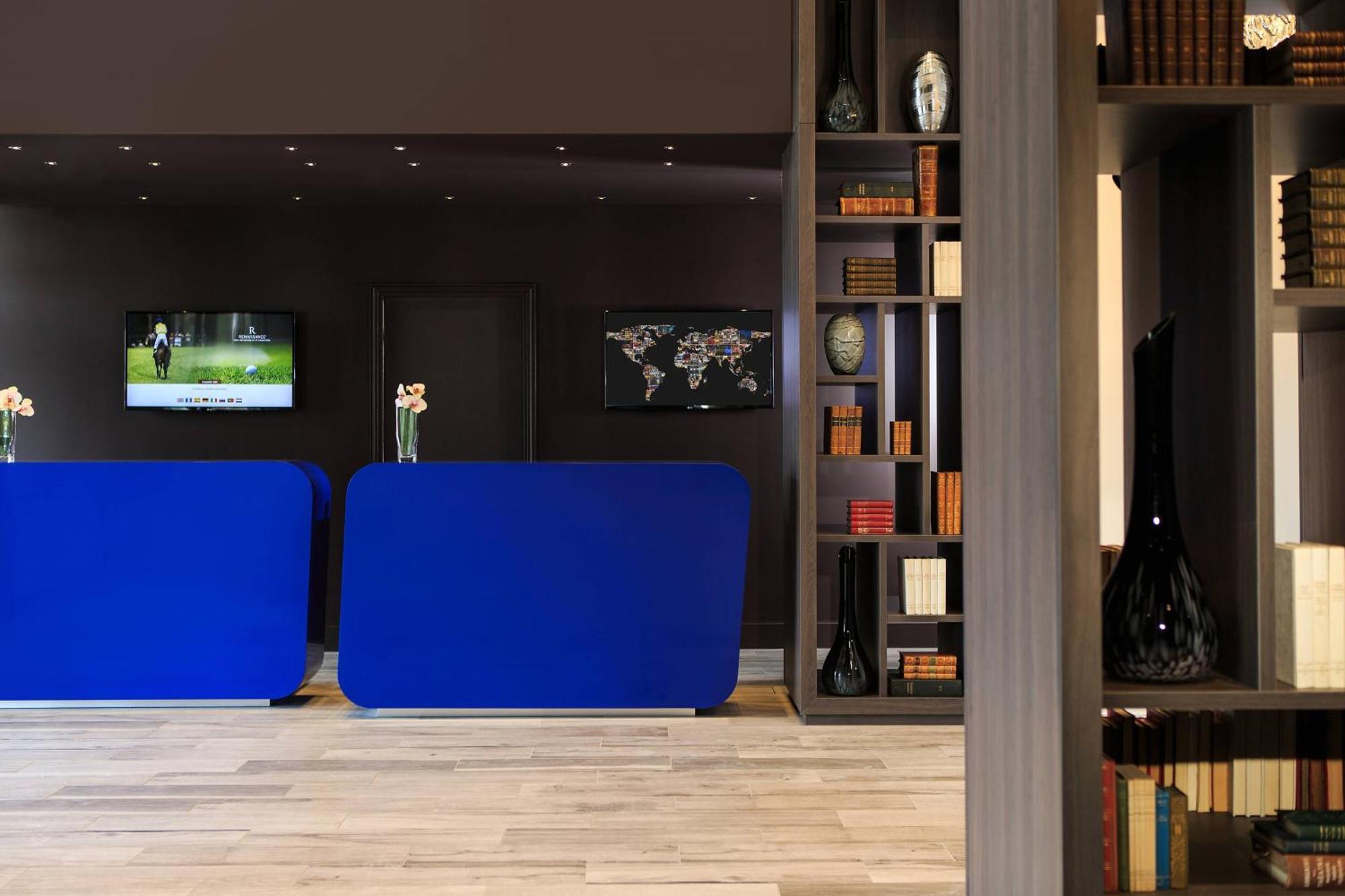 Renaissance Paris Hippodrome De St. Cloud Hotel Rueil-Malmaison Esterno foto