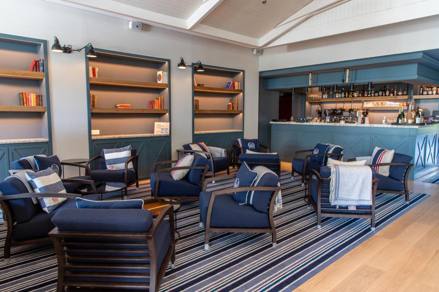 Renaissance Paris Hippodrome De St. Cloud Hotel Rueil-Malmaison Esterno foto