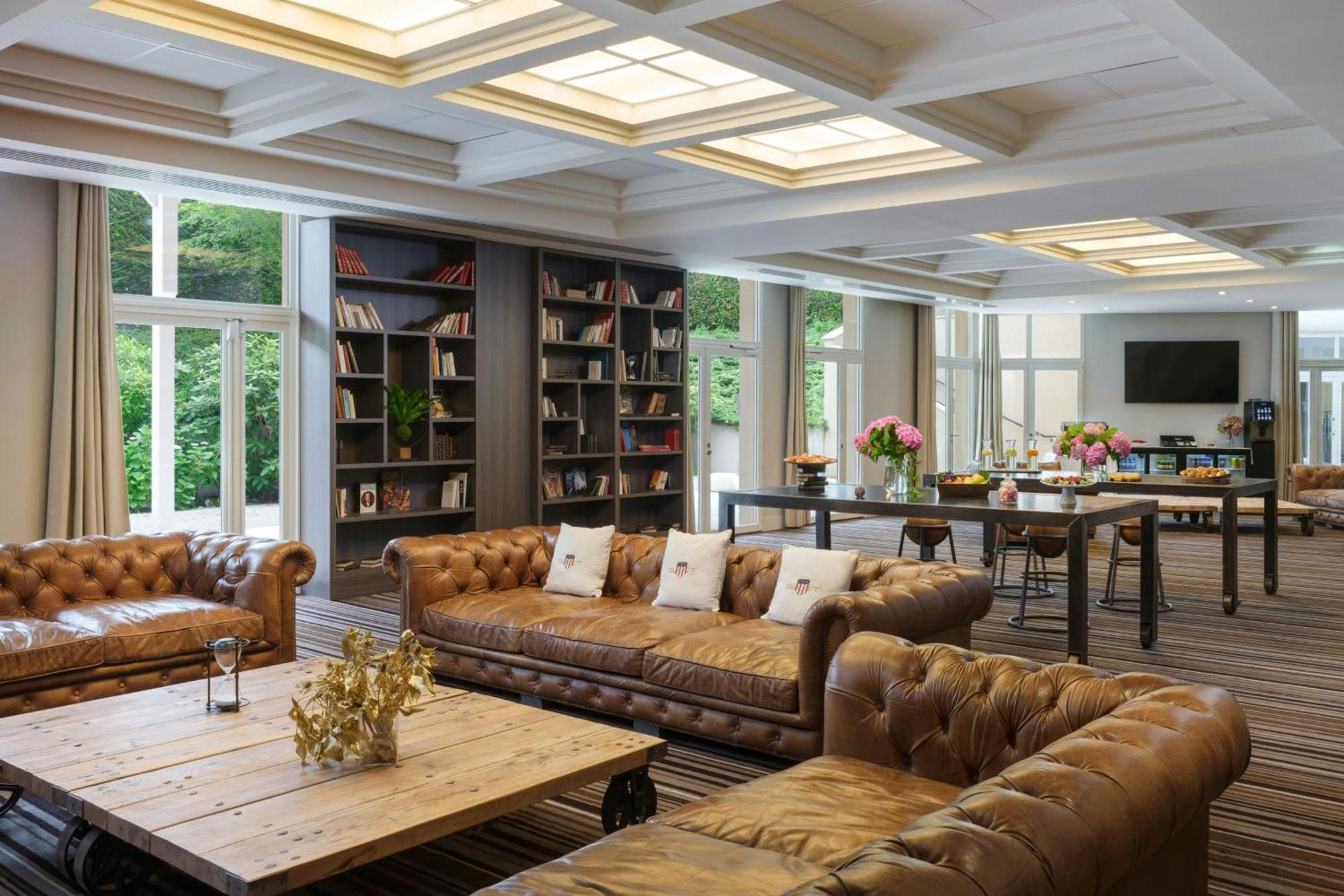 Renaissance Paris Hippodrome De St. Cloud Hotel Rueil-Malmaison Esterno foto
