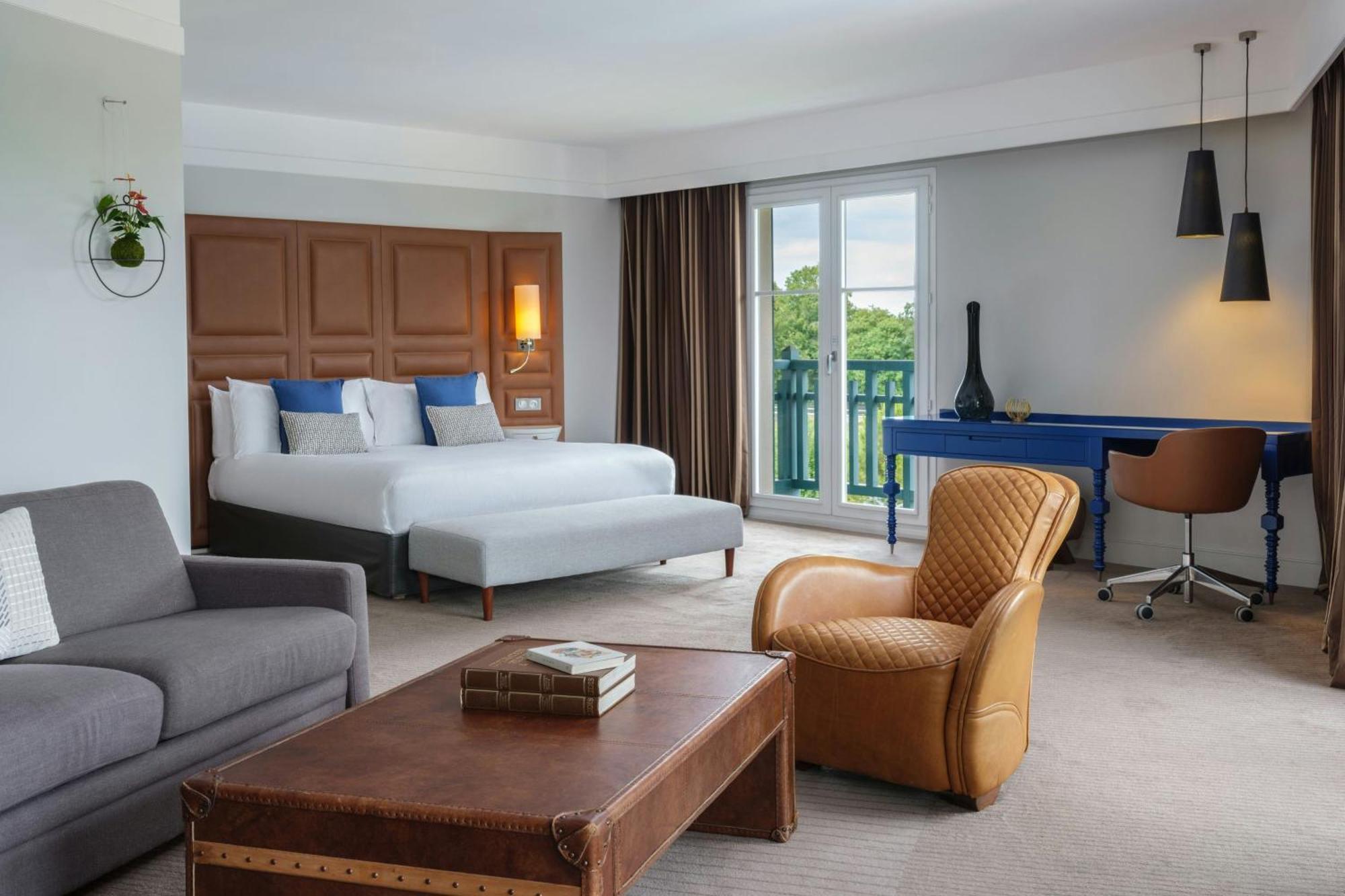 Renaissance Paris Hippodrome De St. Cloud Hotel Rueil-Malmaison Esterno foto